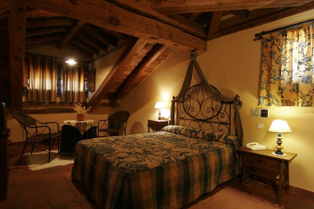 Posada El Zaguan Turégano Oda fotoğraf